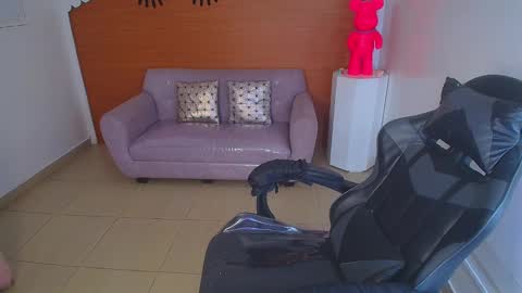 Sofia online show from 12/24/24, 03:38