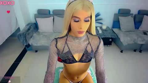 sophie_vall online show from 01/19/26, 02:15