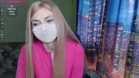 Sophie online show from 03/21/26, 08:52