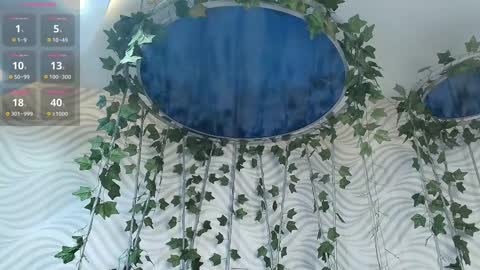 Snapshot of sophieblair_ chatting on 02/18/26, 07:10 sophie online show from 02/18/26, 07:10