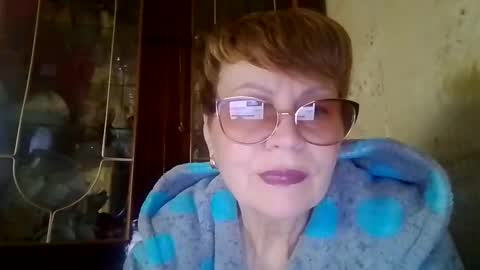 Snapshot of sophieburnsx chatting on 04/20/26, 09:12 SophieBurnsX online show from 04/20/26, 09:12