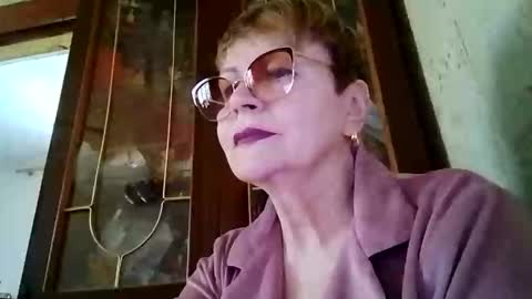 Snapshot of sophieburnsx chatting on 05/24/26, 09:58 SophieBurnsX online show from 05/24/26, 09:58