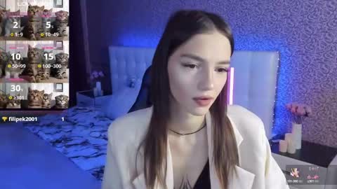 Sophie online show from 01/30/25, 06:24
