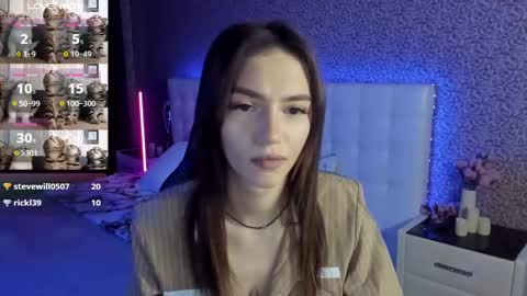 Sophie online show from 02/23/25, 07:11