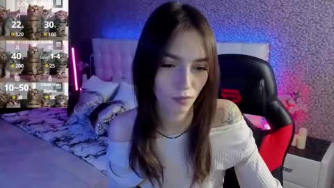 Sophie online show from 03/08/25, 08:33