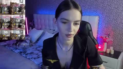 Sophie online show from 03/10/25, 11:42