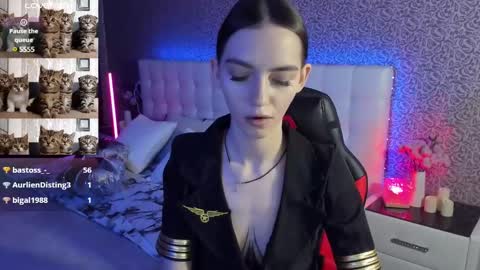 Sophie online show from 03/10/25, 02:48