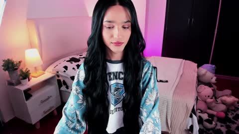    online show from 02/01/25, 07:55