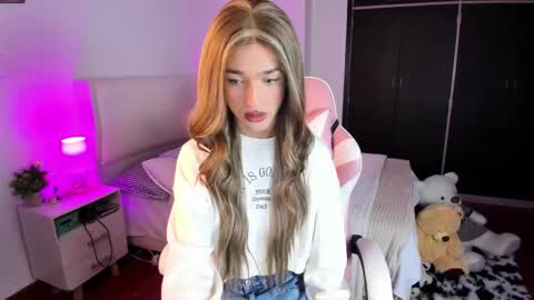    online show from 02/18/26, 08:54