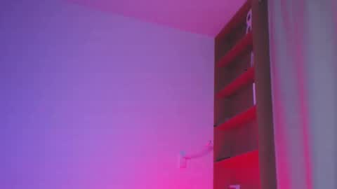 sophiediamond_x online show from 11/30/25, 05:28