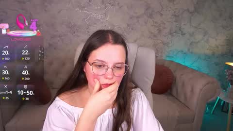 sophieedreams online show from 10/03/25, 07:55