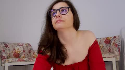 Sophie Rain online show from 10/18/25, 11:44