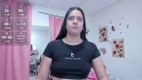 Sophie Woods  online show from 12/21/24, 12:31