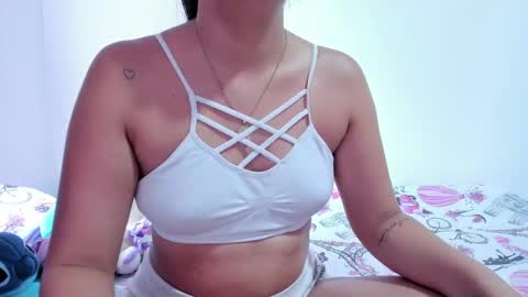 Sophie Woods  online show from 02/01/25, 06:29