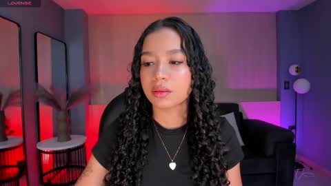 Snapshot of sophiehouston_ chatting on 09/21/25, 11:06 Sophie Houston online show from 09/21/25, 11:06