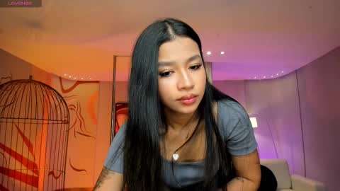 Sophie Houston online show from 11/06/25, 04:24