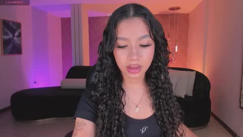 Sophie Houston online show from 12/04/25, 04:22