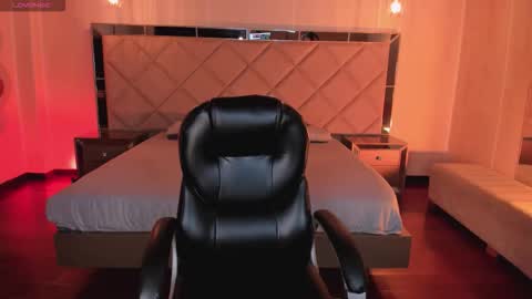 Snapshot of sophiehouston_ chatting on 03/07/26, 03:36 Sophie Houston online show from 03/07/26, 03:36