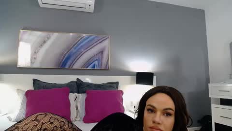 Sophie online show from 01/17/25, 10:23