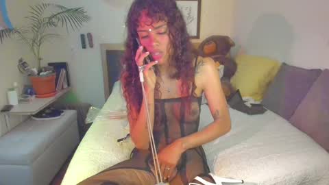 SofiTrans21 online show from 09/19/25, 07:58