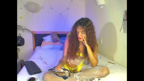 Snapshot of sophielondono21 chatting on 05/18/26, 11:21 SofiTrans21 online show from 05/18/26, 11:21
