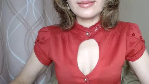 Sophiemisss online show from 09/19/25, 08:05