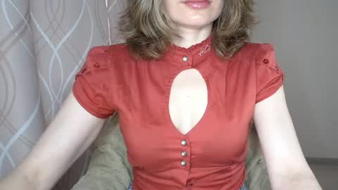 Sophiemisss online show from 05/19/26, 06:20