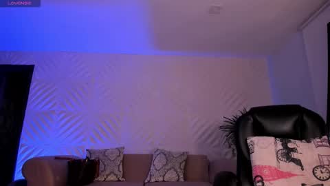 Snapshot of sophiepalmerx chatting on 01/08/26, 01:02 Sophie Palmer online show from 01/08/26, 01:02