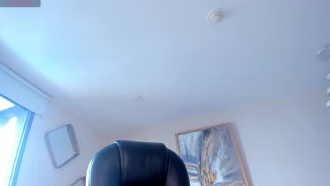 Snapshot of sophiepalmerx chatting on 02/09/26, 07:51 Sophie Palmer online show from 02/09/26, 07:51