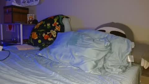 SophiePine online show from 03/04/26, 12:16