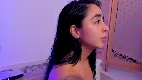 sophierooy online show from 12/13/24, 01:04