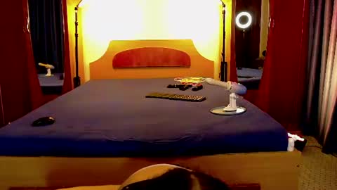 Sophie Rosenfeld online show from 07/05/26, 04:19
