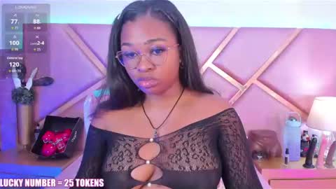 Sophie online show from 07/12/26, 12:40