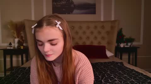 Snapshot of sophiesuvi chatting on 12/15/24, 02:48 Sophie and my bestie Mandy    online show from 12/15/24, 02:48