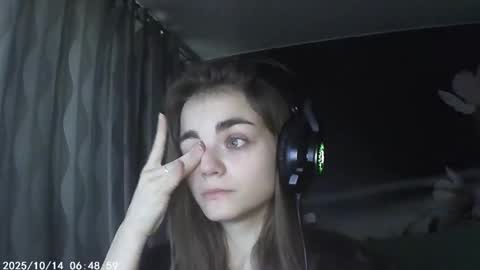 Snapshot of sophiesuvi chatting on 10/13/25, 08:36 Sophie and my bestie Mandy    online show from 10/13/25, 08:36