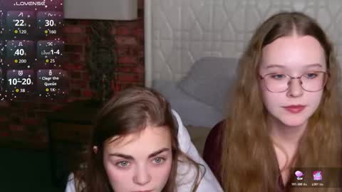 Sophie and my bestie Mandy    online show from 11/09/25, 02:37