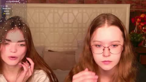 Sophie and my bestie Mandy    online show from 11/23/25, 01:11