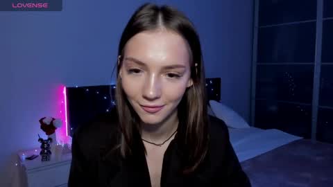 Snapshot of sophiewildcat chatting on 05/03/26, 12:44 sophiewildcat online show from 05/03/26, 12:44