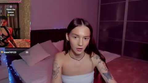 sophiewildcat online show from 06/12/26, 10:58