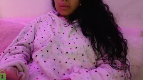 Snapshot of sophiia_dreams chatting on 12/11/24, 11:21 Sophia this is not my real name online show from 12/11/24, 11:21