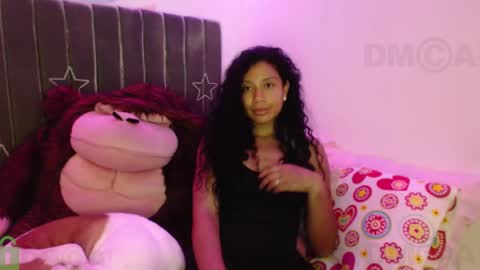 Snapshot of sophiia_dreams chatting on 01/03/25, 01:16 Sophia this is not my real name online show from 01/03/25, 01:16