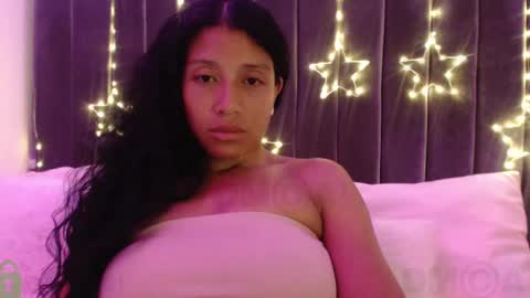 Snapshot of sophiia_dreams chatting on 01/07/25, 11:35 Sophia this is not my real name online show from 01/07/25, 11:35