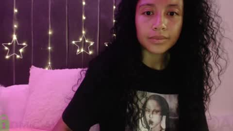 Snapshot of sophiia_dreams chatting on 01/10/25, 11:39 Sophia this is not my real name online show from 01/10/25, 11:39