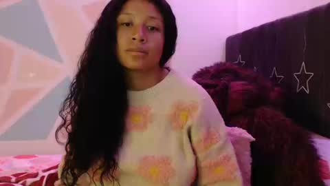 Snapshot of sophiia_dreams chatting on 09/20/25, 11:28 Sophia this is not my real name online show from 09/20/25, 11:28