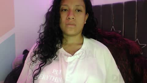 Snapshot of sophiia_dreams chatting on 09/22/25, 11:29 Sophia this is not my real name online show from 09/22/25, 11:29