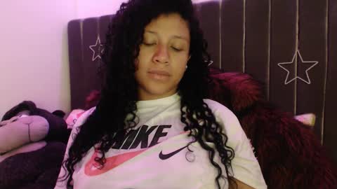 Snapshot of sophiia_dreams chatting on 10/15/25, 01:50 Sophia this is not my real name online show from 10/15/25, 01:50