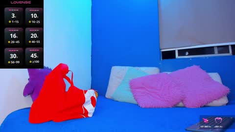 Julieth online show from 12/02/24, 04:53