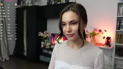 Beatrice call me Bea online show from 03/09/25, 08:40