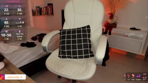 Snapshot of sophyamiller_15 chatting on 12/03/24, 04:47 Sophy online show from 12/03/24, 04:47