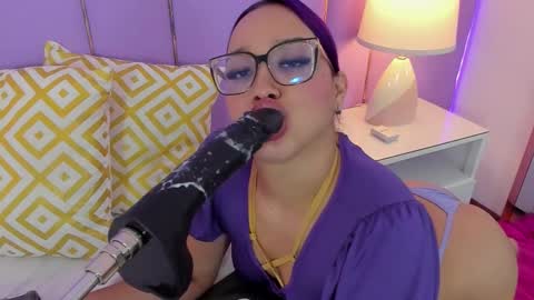 Snapshot of sophyruiz_ chatting on 03/04/26, 11:49 Sophy online show from 03/04/26, 11:49